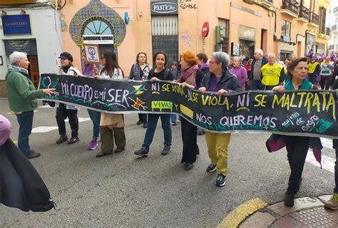 violencia en la calle y rescate de víctima con evidencia visual